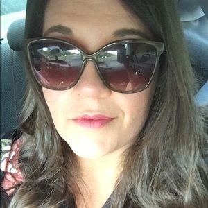 Meet your Posher, Natasha